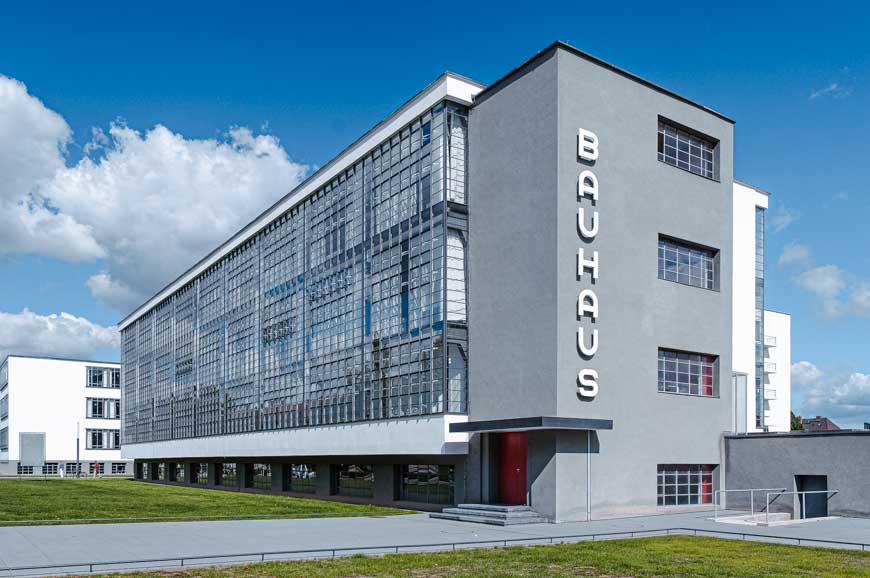 Bauhaus in Dessau - Bild kostenlos herunterladen bei archiscapes.de